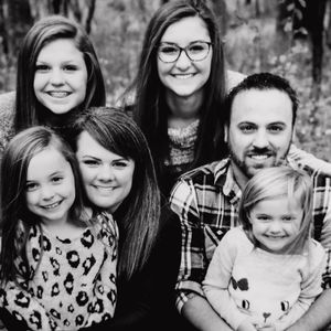 Meet your Posher, Tara